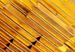 الذهب يرتفع بعد إشارة المركزي الأمريكي إلى تغيير محدود في توقعات الفائدة